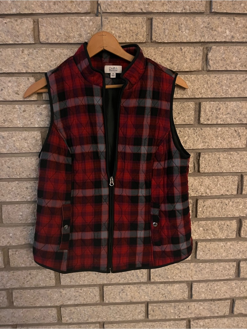 croft & barrow Red and Black Plaid Quilted Vest